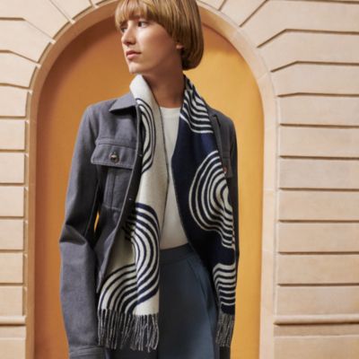 ❤お得なお品❤クリーニング済み カシミヤマフラー ブルーｘライトブルー エルメス HERMES エルメス マフラー レクトヴェルソ ロゴ刺繍 カシミヤ100